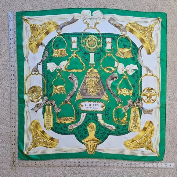 Hermès Vintage Silk Scarf Étriers Stirrups Equestrian Hand Rolled - Picture 16 of 16
